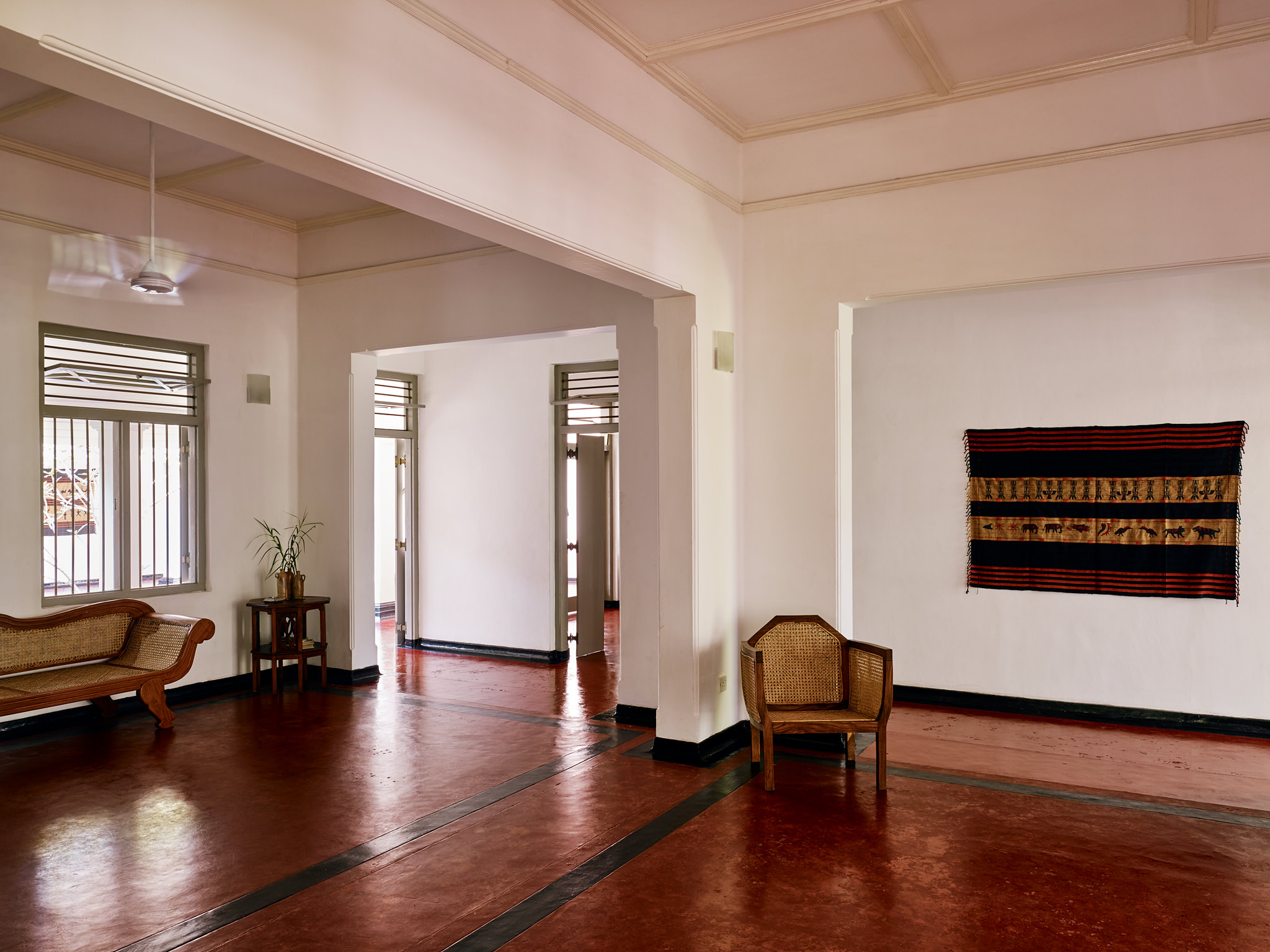 E15550 Alpa 049976 SCREEN